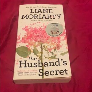 The Husband’s Secret by Liane Moriarty